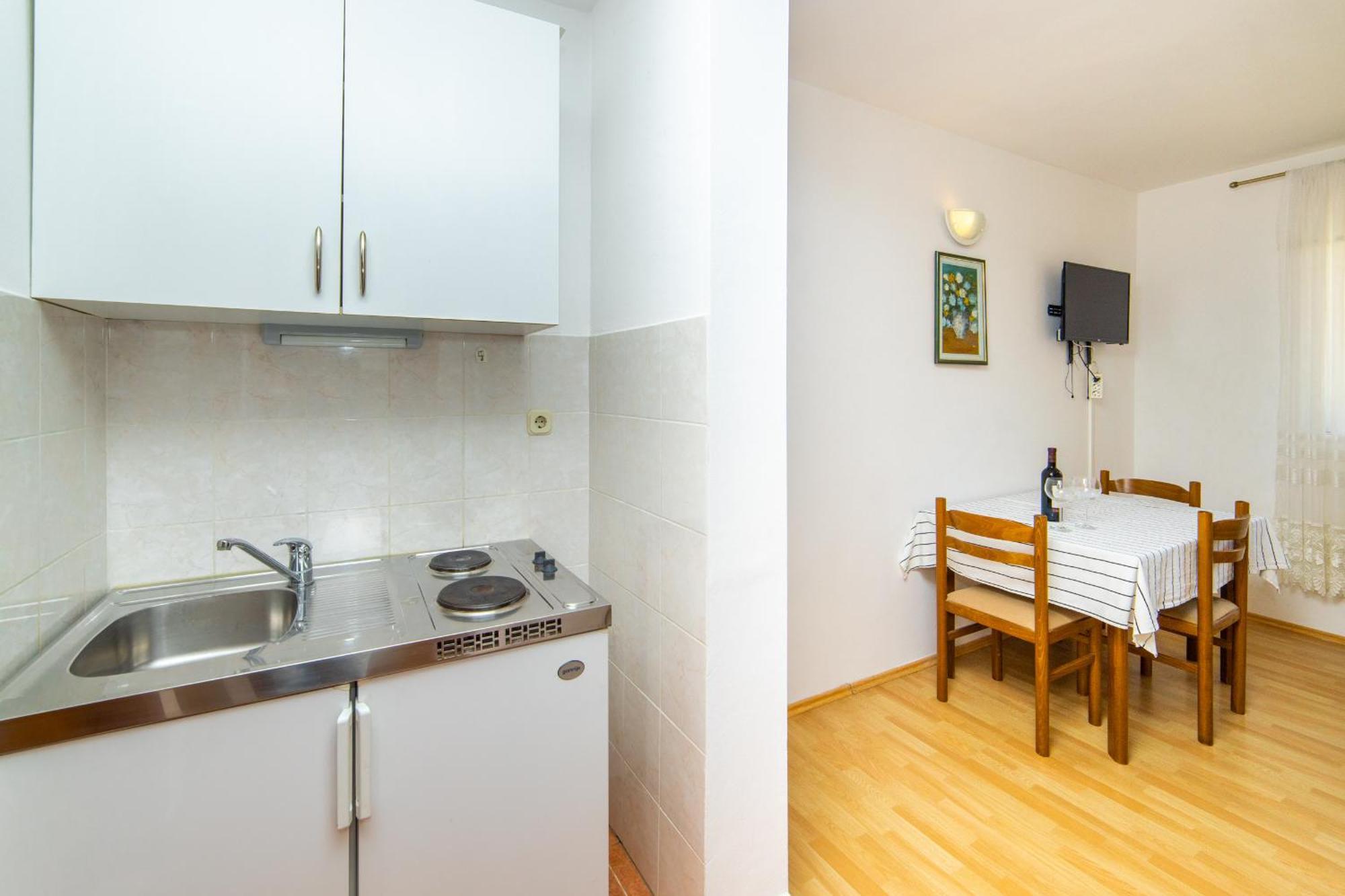 Apartments Slavena กราดัซ ภายนอก รูปภาพ